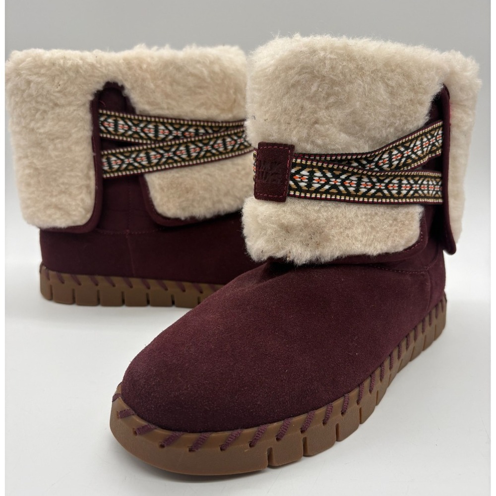 MUK LUKS Flexi Montauk Womens 8 Burgundy Bordeaux Suede Shearling Winter Boots